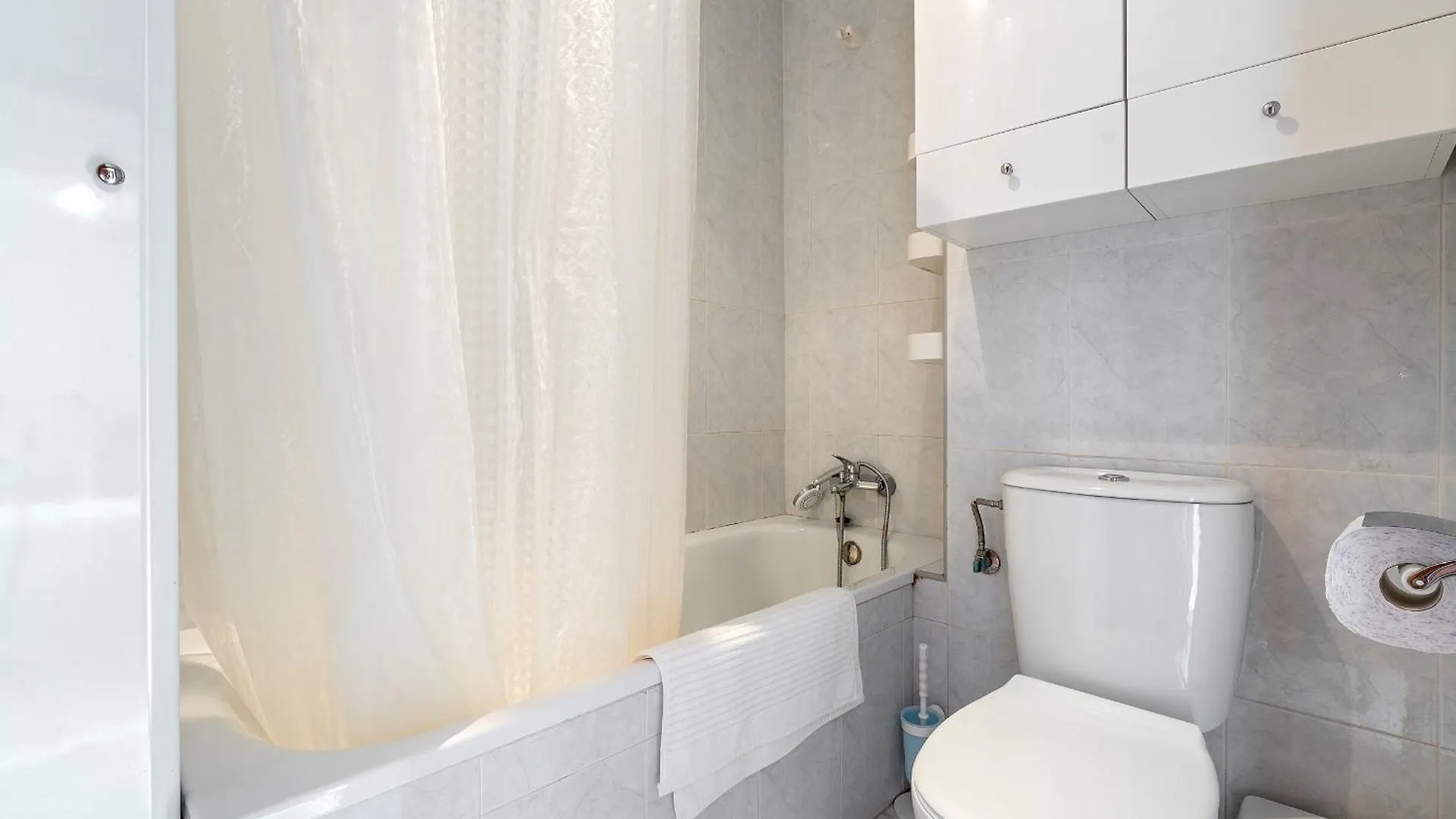 Hauzify I Apartaments Blue Riviera Miami Playa